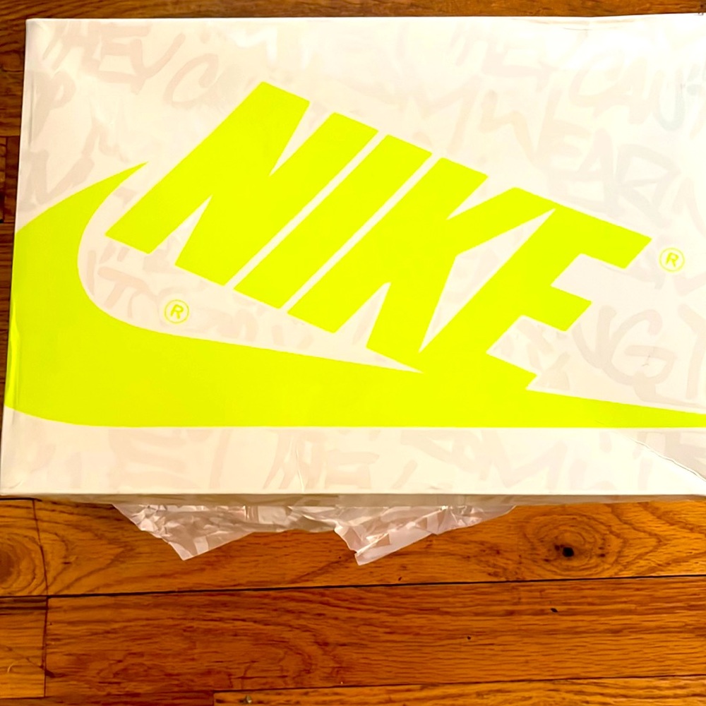 Jordan ones lime green